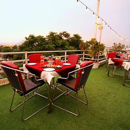 The Shaharkot By The Lake Hotel Udaipur Luaran gambar