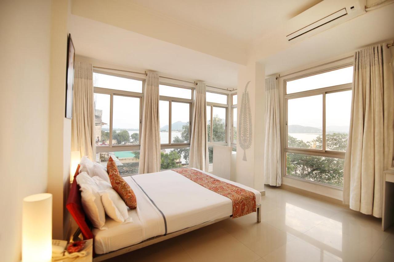 The Shaharkot By The Lake Hotel Udaipur Bilik gambar