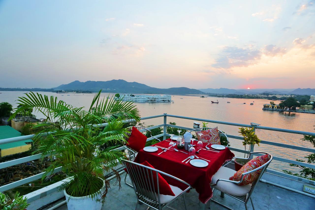 The Shaharkot By The Lake Hotel Udaipur Luaran gambar